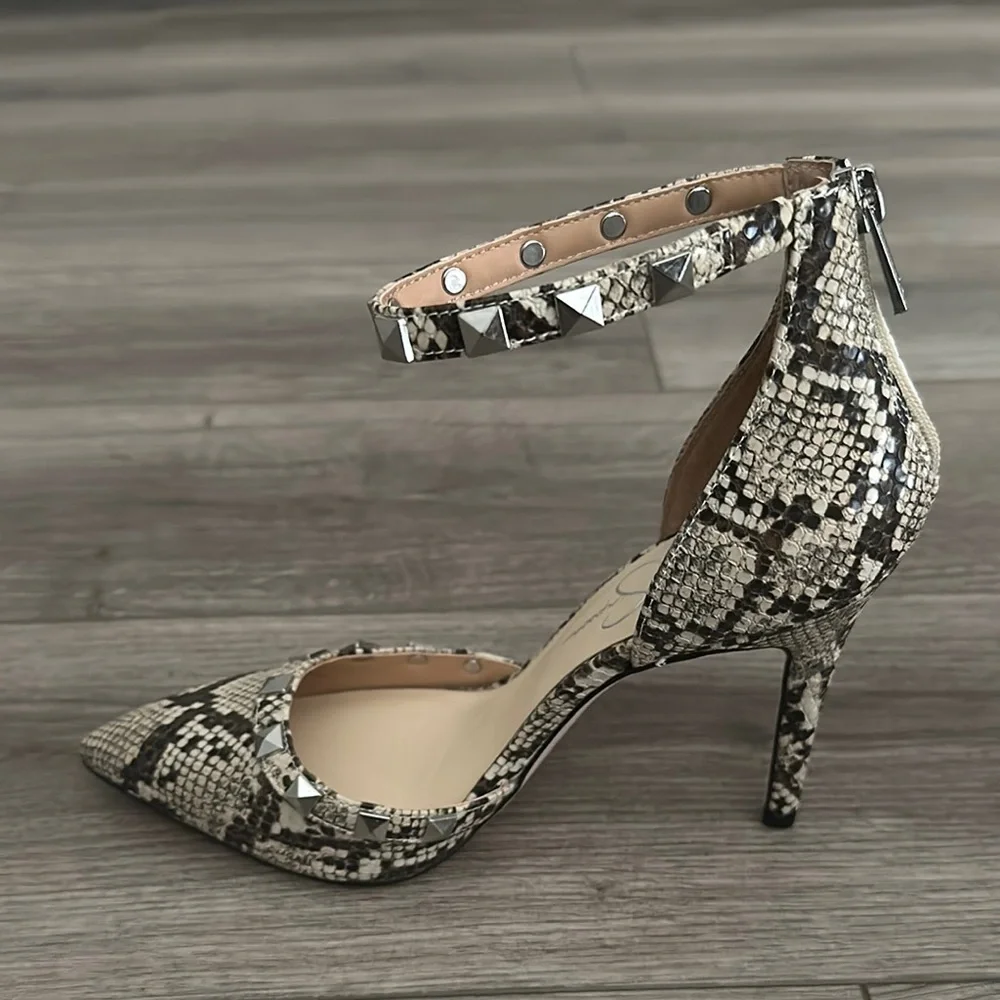 Jessica Simpson Elegant Black and White Stiletto Heels with Ankle Strap - Picture 4 of 9